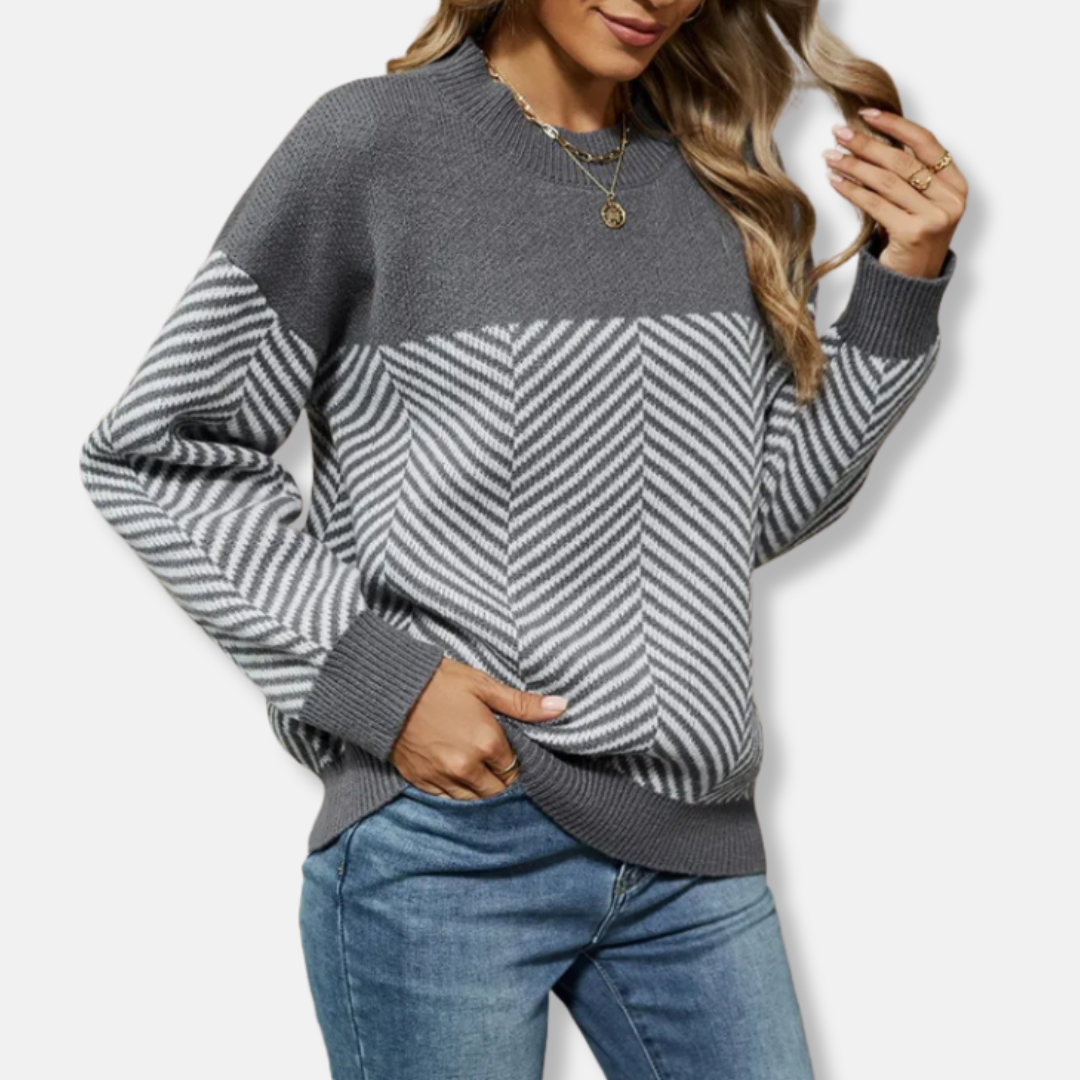 Women’s Knit Sweater – Soft Texture – Relaxed Fit – Chevron Pattern